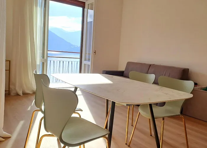 Golden View Apartman *