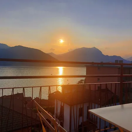 Apartamento Golden View Lierna