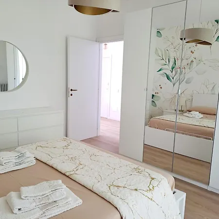 Daire Golden View Lierna